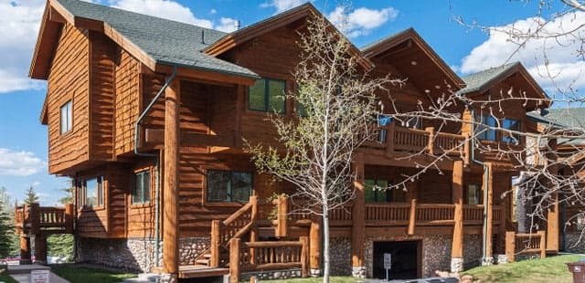 Timber Wolf Lodge