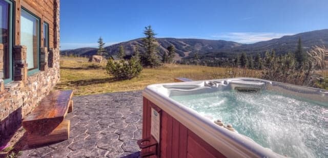 Lone View Lodge