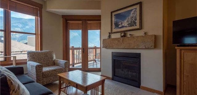 Copper One Lodge