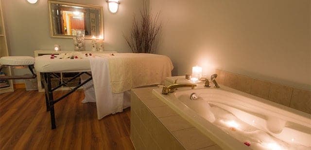 Lizard Creek Lodge