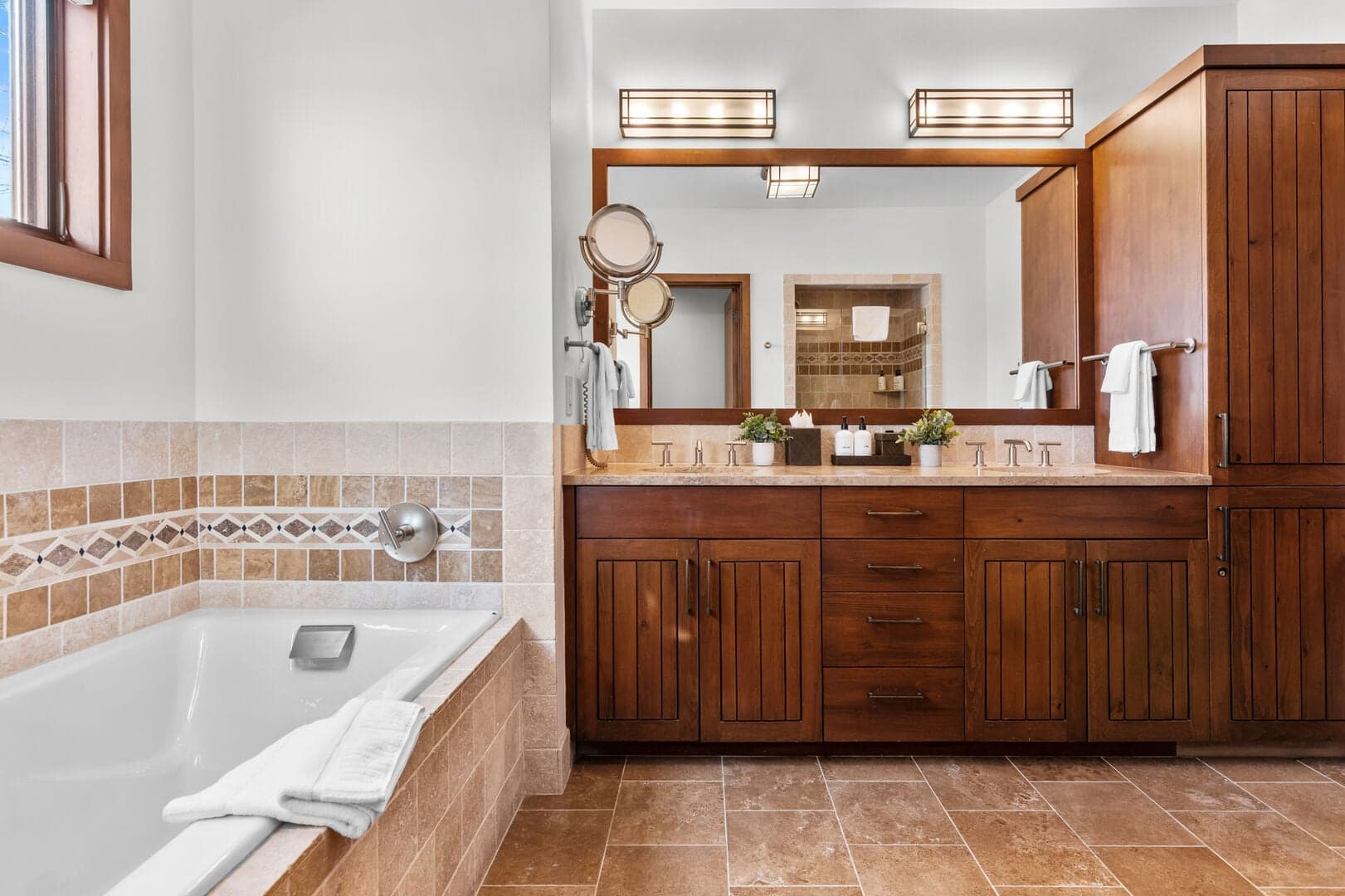 2nd King Attached bath