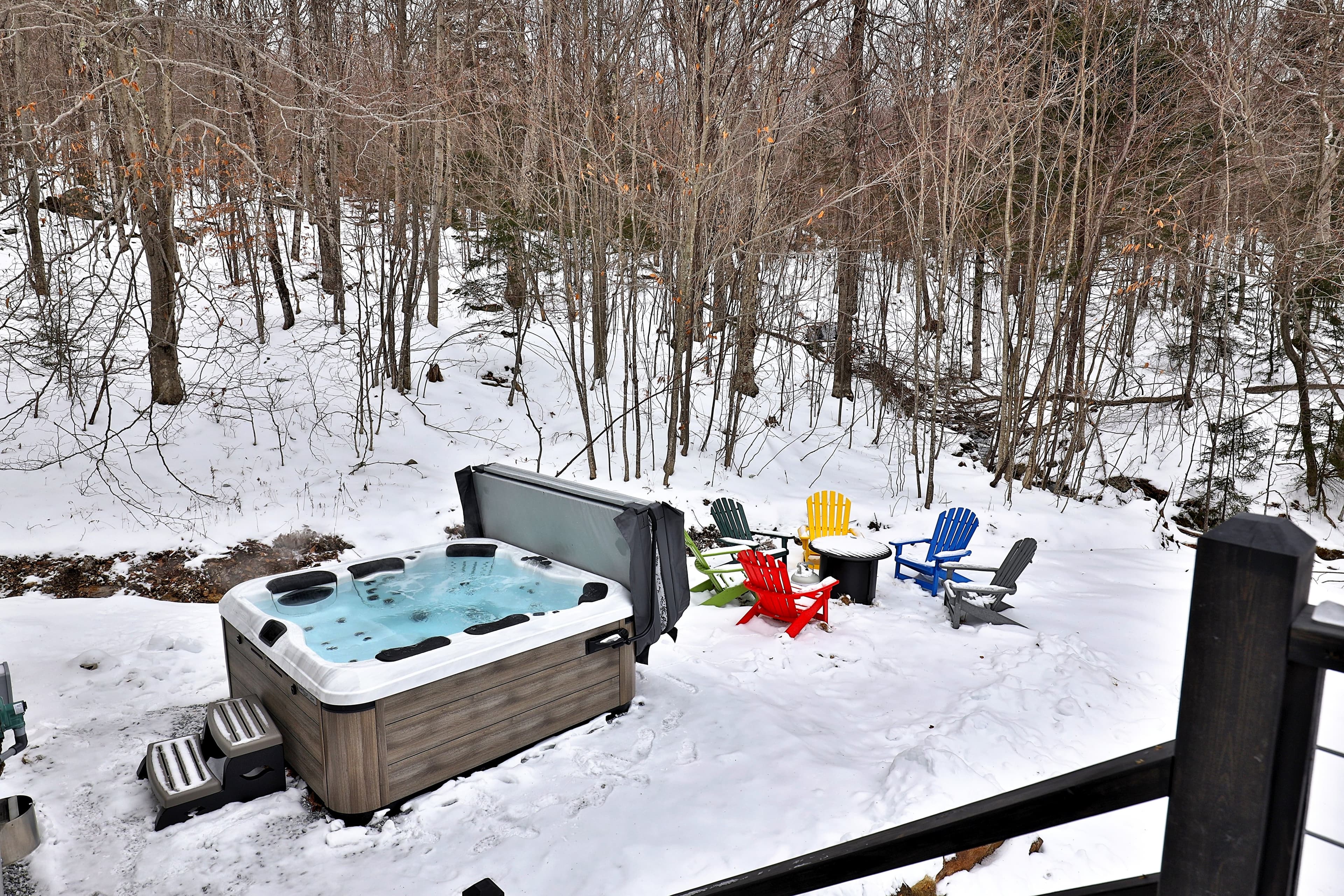 Hot tub and firepit to make sure you have the most relaxing stay possible.