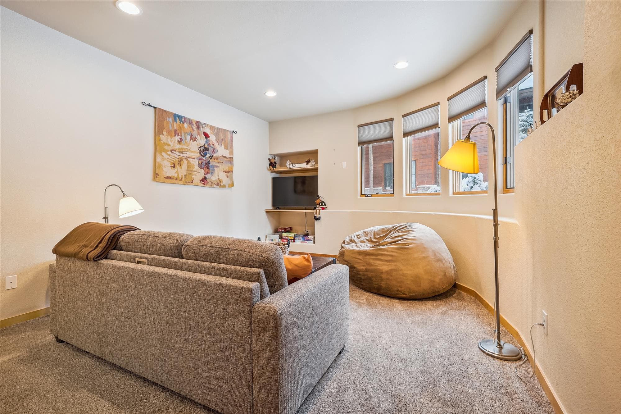Living Area - Lupine Chalet - Frisco Vacation Rental