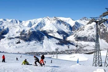 Snow and ski sports