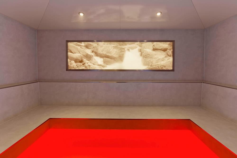 Steam room