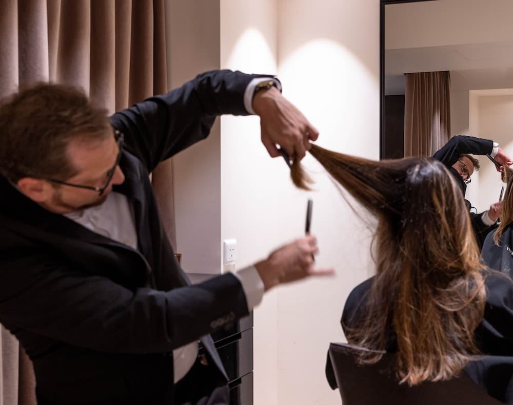 Hair salon