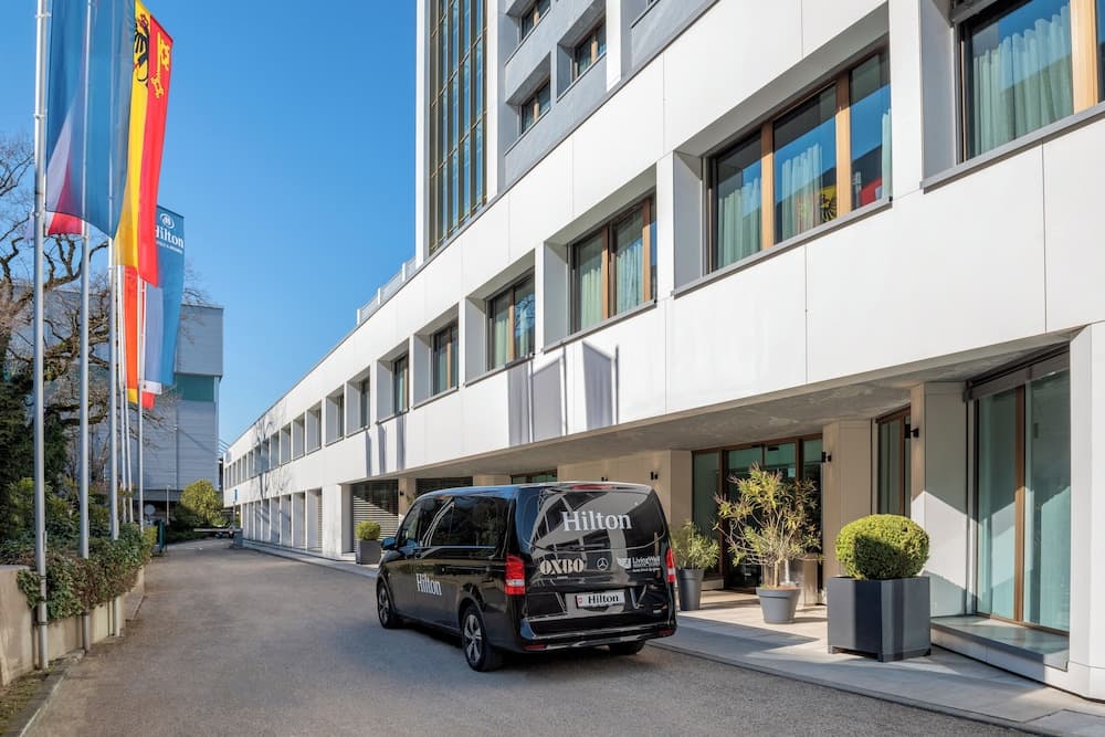 Airport shuttle