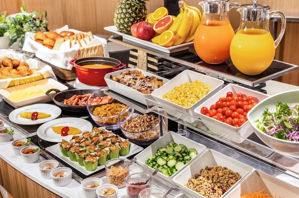 Breakfast buffet