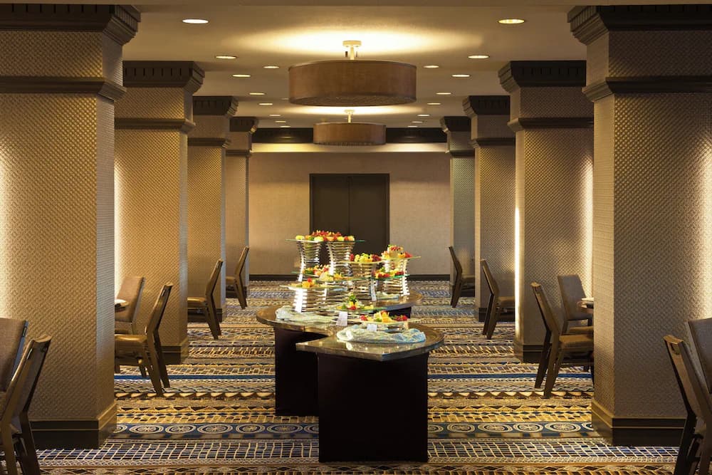 Meeting facility