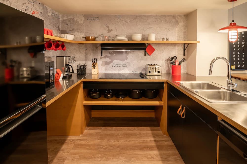 Private kitchen