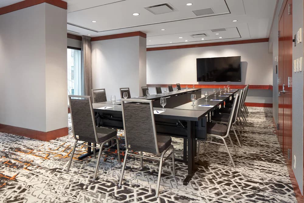 Meeting facility