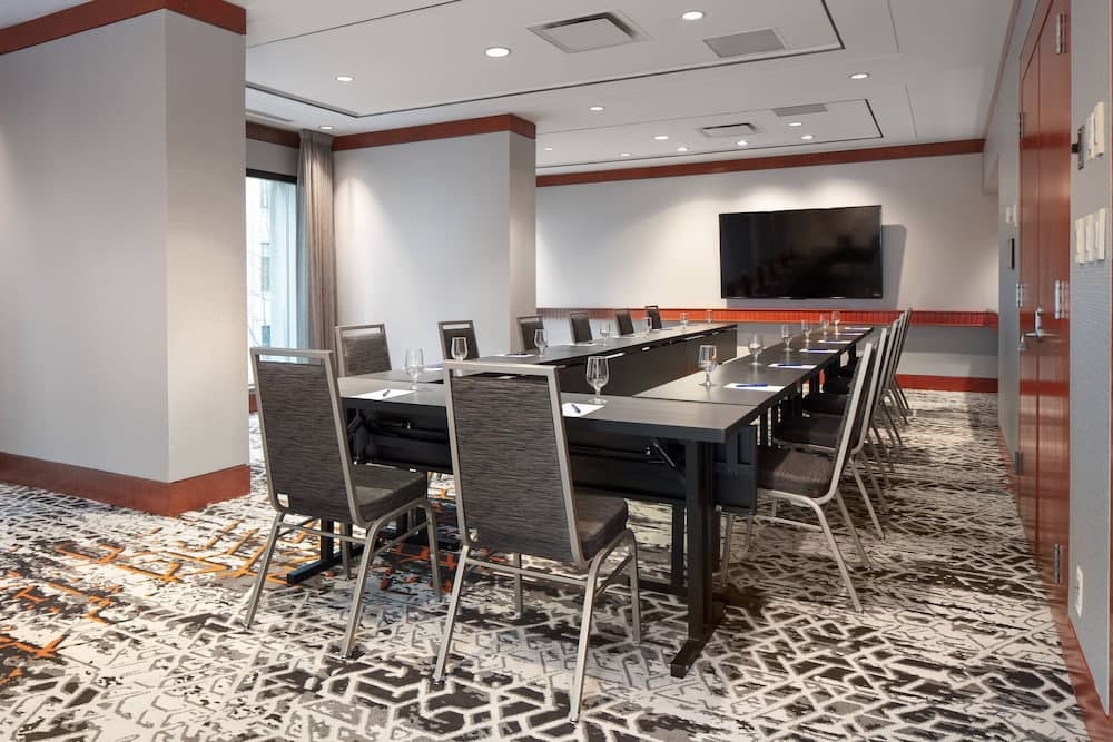Meeting facility