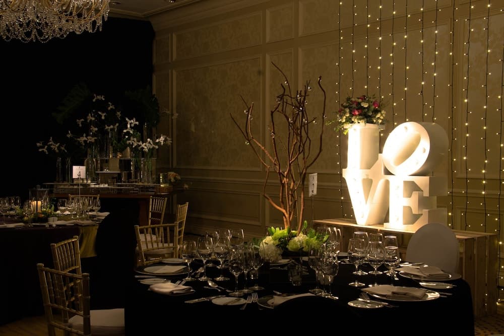 Banquet hall
