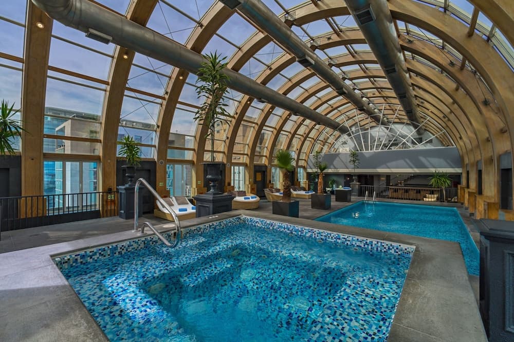 Primary image