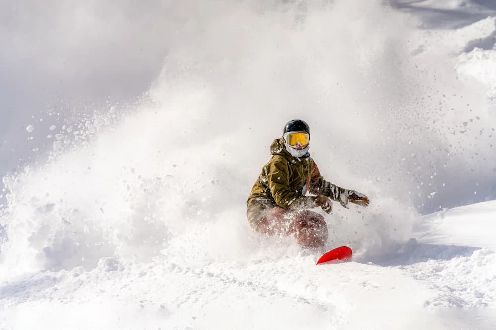 Snow and ski sports