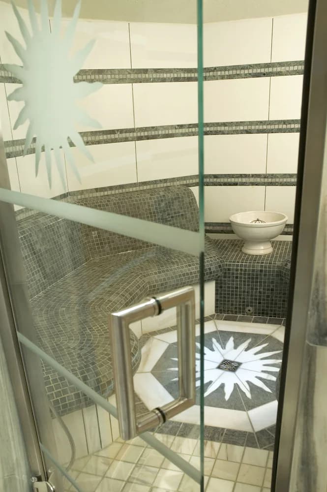 Steam room