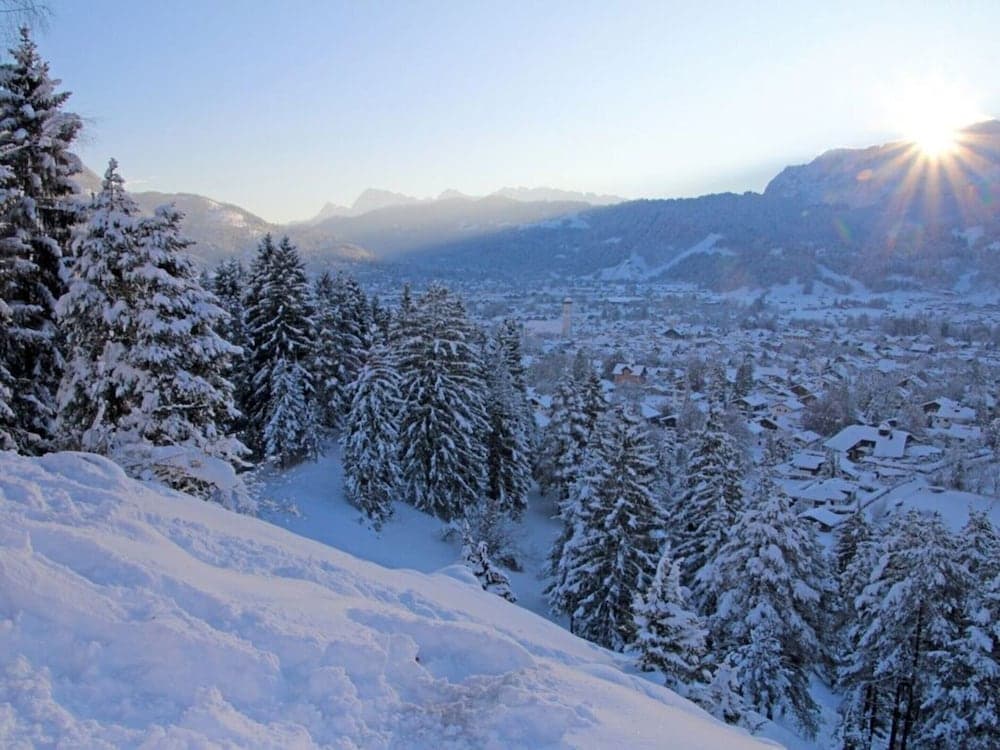 Snow and ski sports