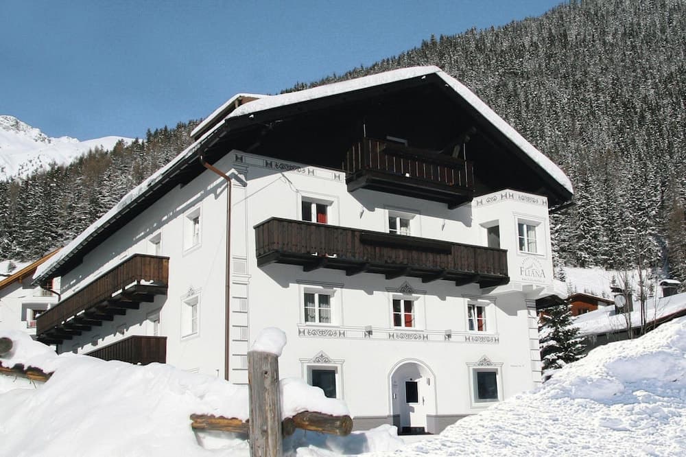Primary image
