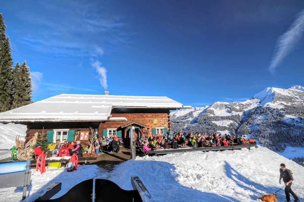 Snow and ski sports