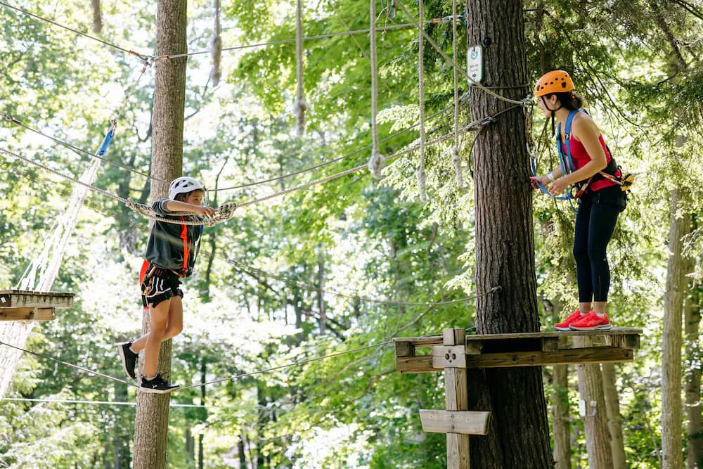 Ropes course (team building)