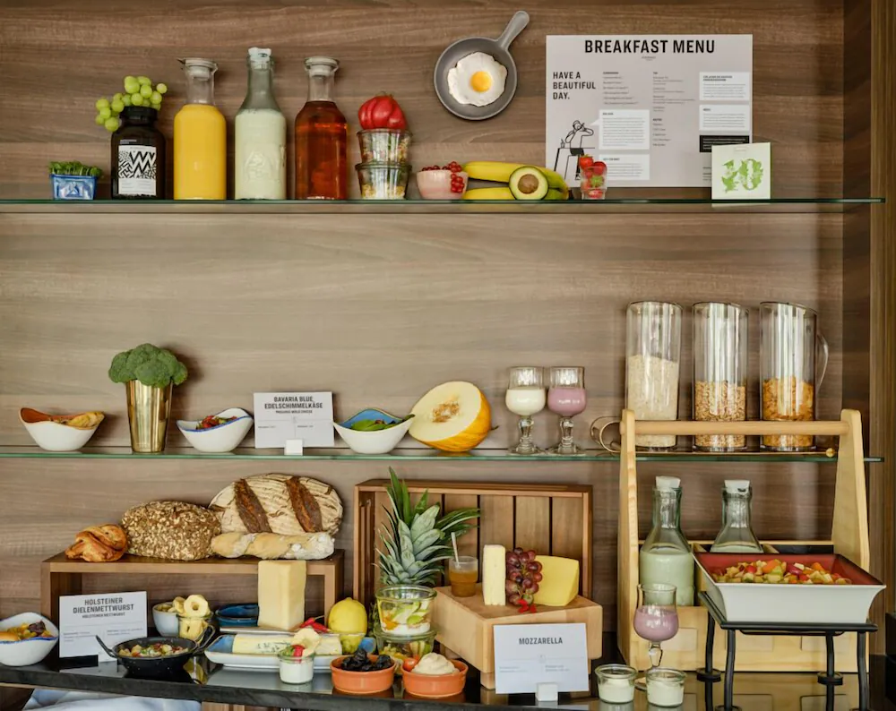Breakfast area