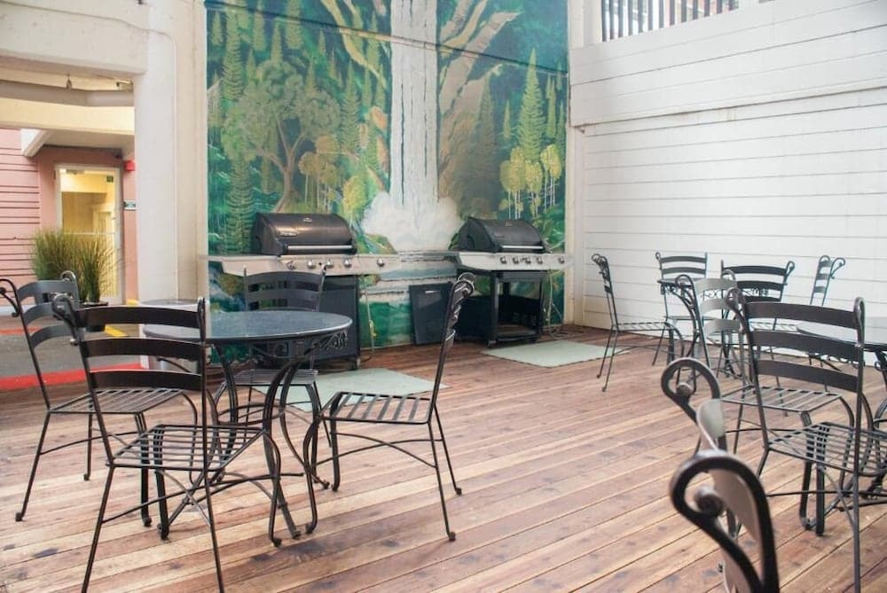 BBQ/picnic area