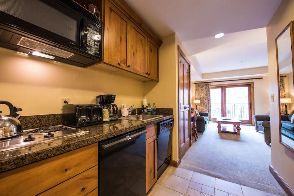 Private kitchenette