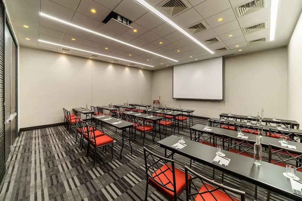 Meeting facility