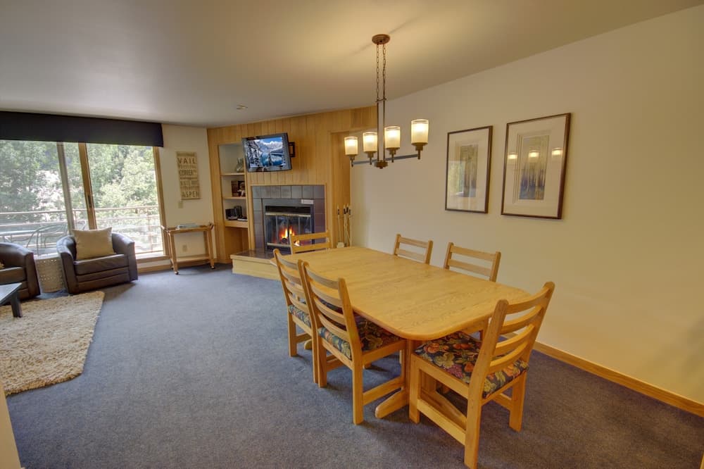In-room dining
