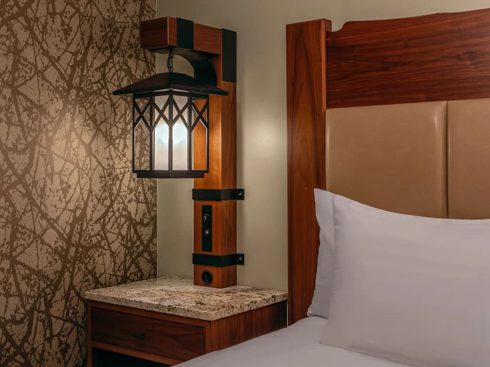 Room amenity