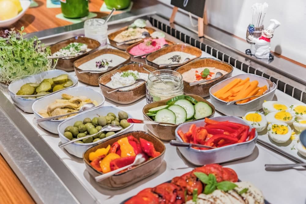 Breakfast buffet
