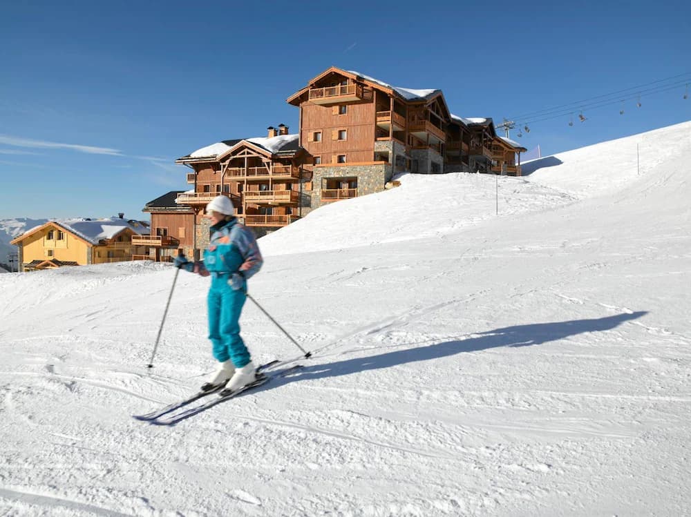 Snow and ski sports