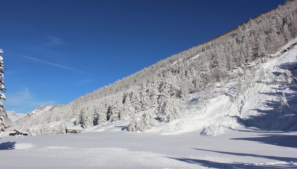 Ski hill