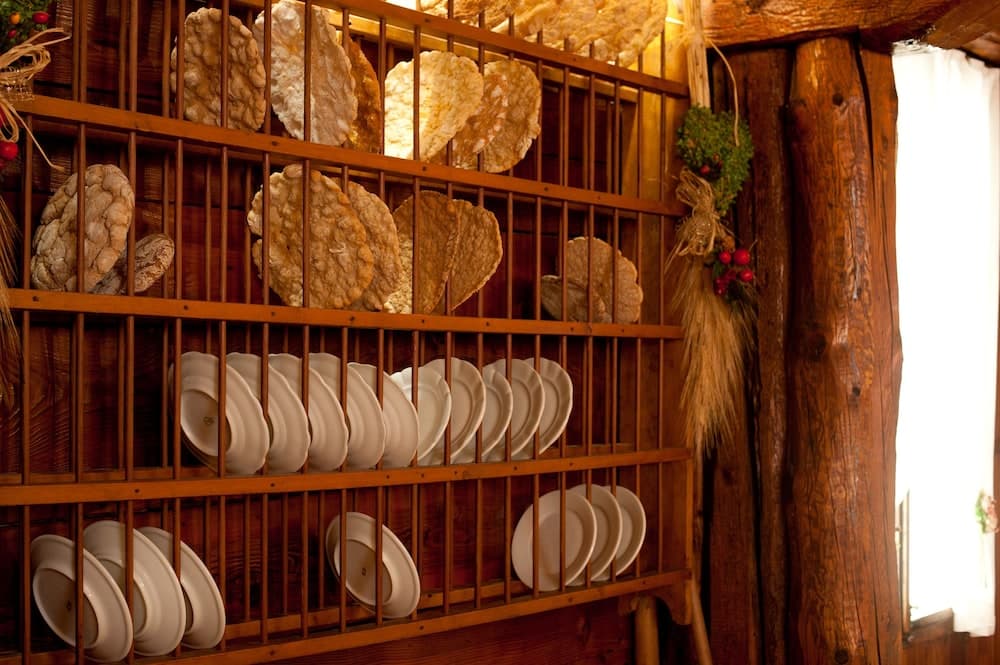 Food court