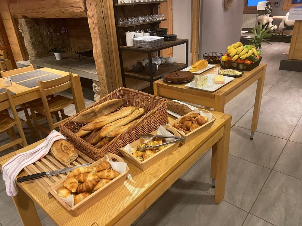Breakfast buffet