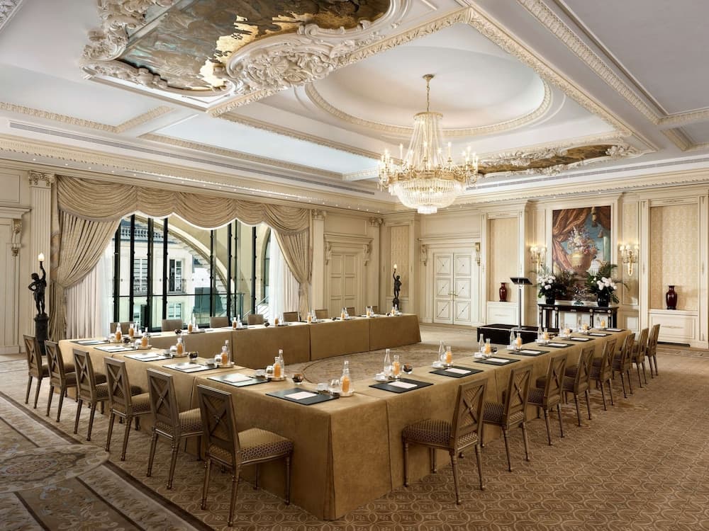 Meeting facility
