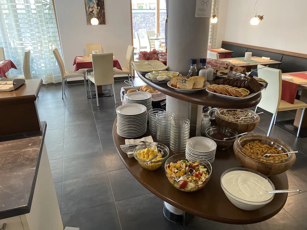 Breakfast buffet