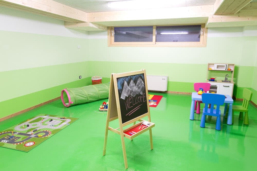 Children's play area - indoor