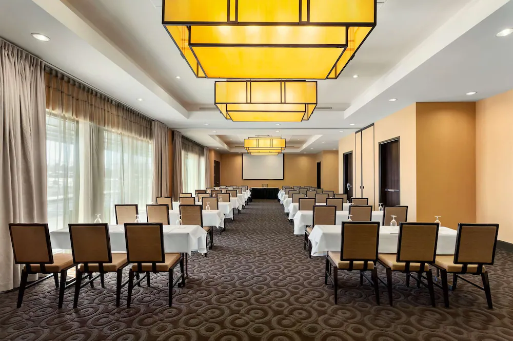 Meeting facility