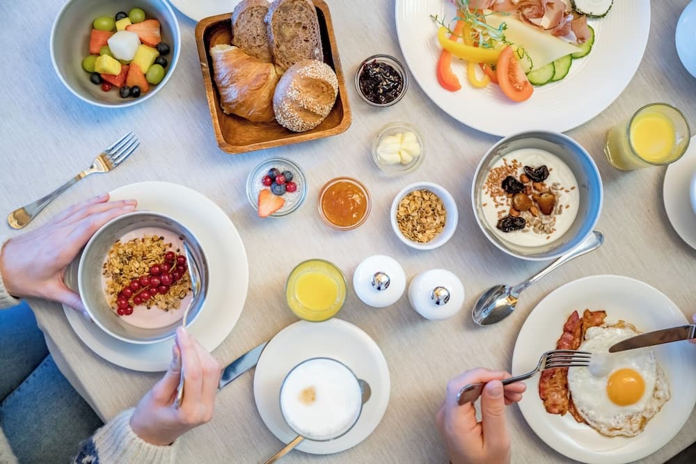 Breakfast buffet