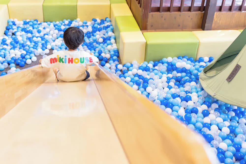 Children's play area - indoor